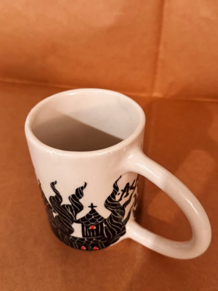 Kościół czerwone okna 320 ml zdjęcie 4